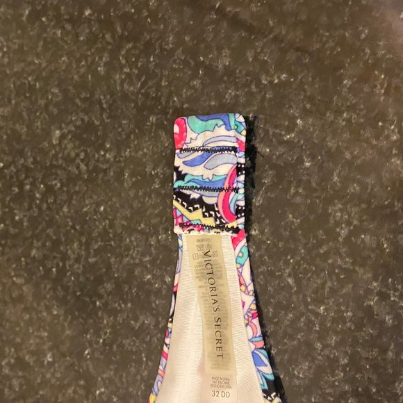 Victoria's Secret Paisley Swim Top - Picture 12 of 14